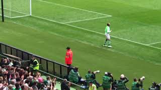 HENRIK LARSSON APPLAUDS HIS OWN SONG 2018 [upl. by Ycart]